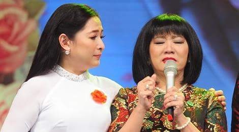 Cam Van khoc nuc no ke chuyen 2 con gai gap tai nan tham khoc o My hinh anh