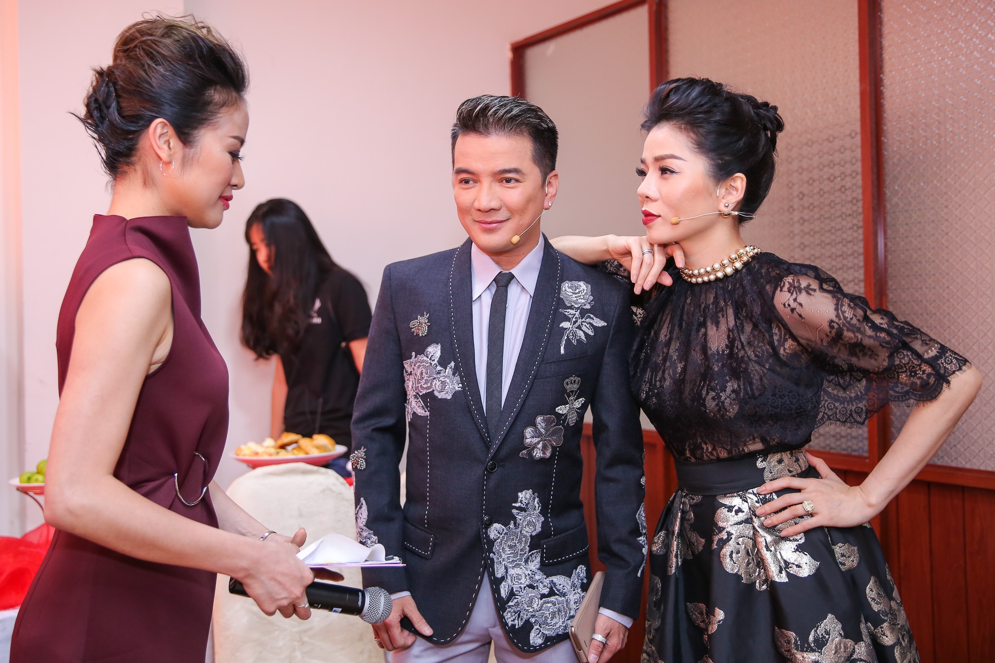 Huấn luyện viên Thần tượng bolero ảnh 4 Huan luyen vien Than tuong bolero anh 4