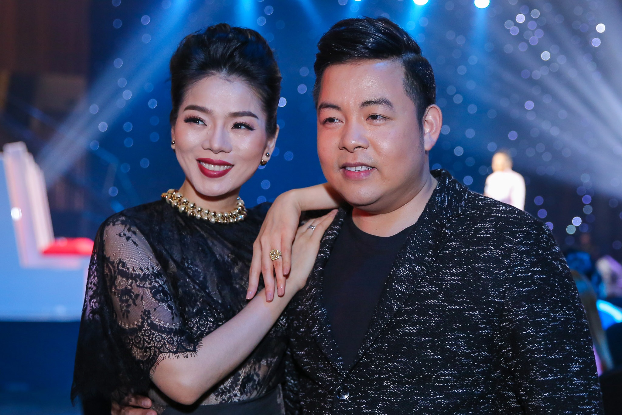 Le Quyen mang nhan kim cuong dat do di cham thi Than tuong Bolero hinh anh