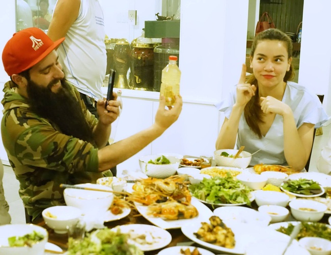 dao dien Kong: Skull Island va Ho Ngoc Ha anh 3