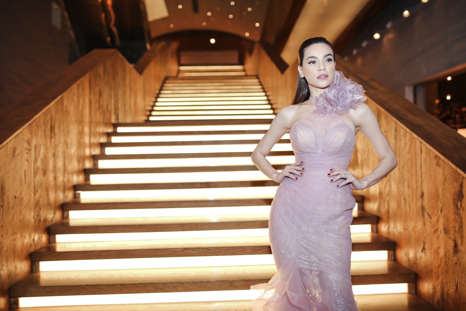 Ho Ngoc Ha,  Toc Tien,  Noo Phuoc Thinh di su kien anh 1