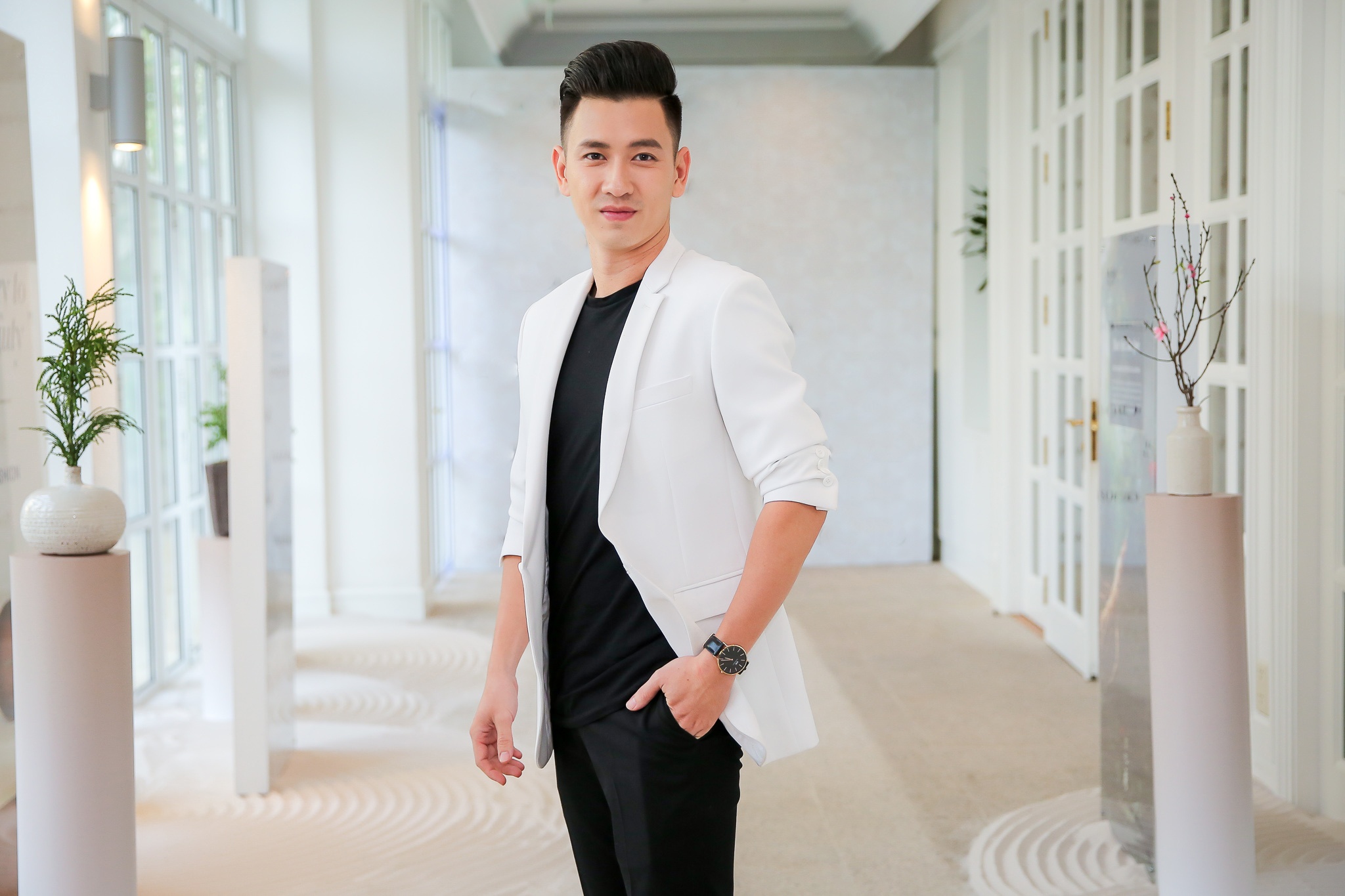 My nhan showbiz Viet tham du su kien anh 8