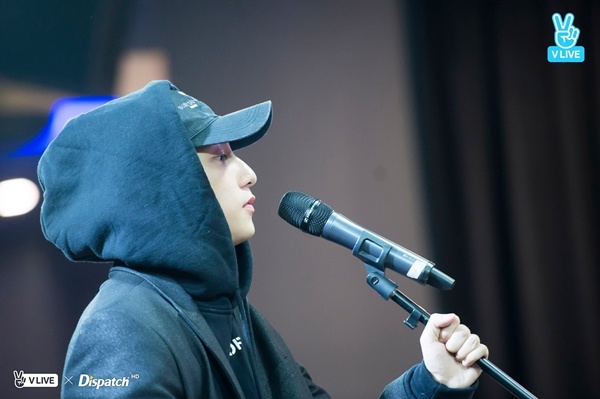 Son Tung M-TP fan meeting tai Han Quoc anh 4