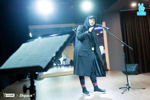 Son Tung M-TP fan meeting tai Han Quoc anh 7