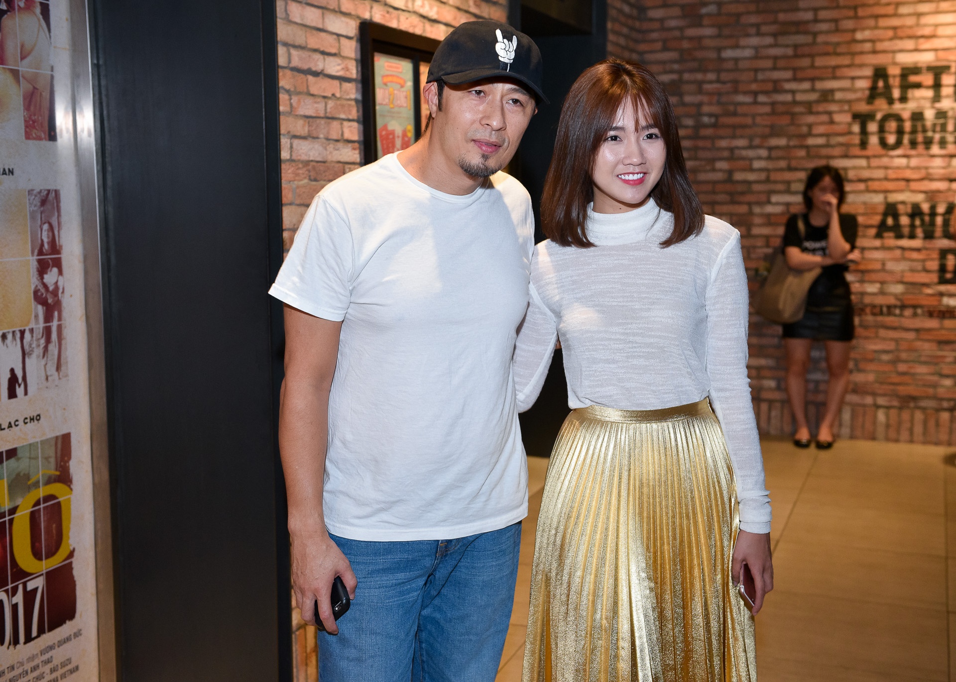 Dan sao o su kien ra mat Lo to anh 8