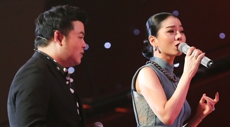 Le Quyen, Quang Le, Ngoc Son hat 'Sau tim thiep hong' cung thi sinh hinh anh