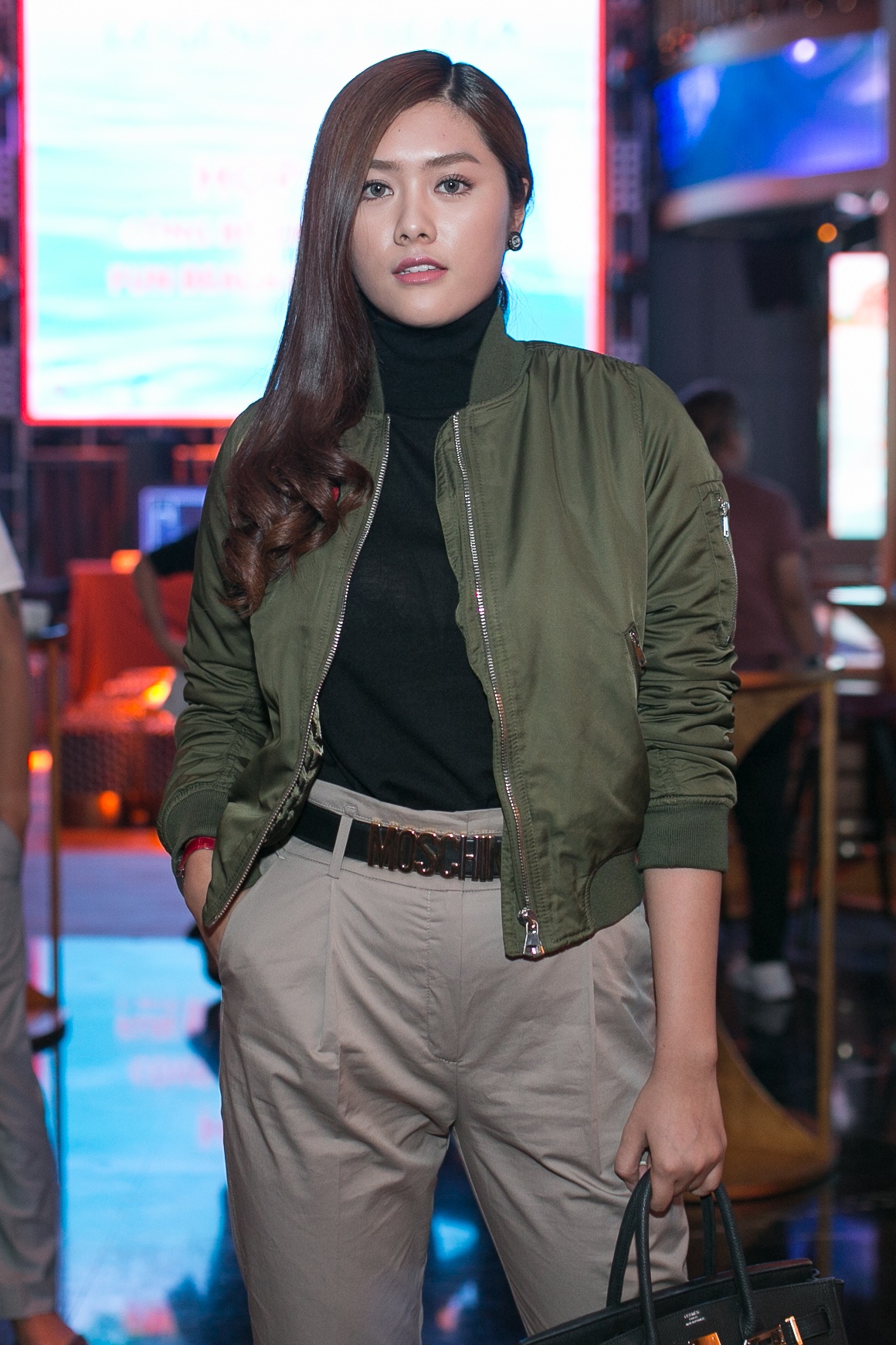 Dan sao Viet tham du su kien anh 10