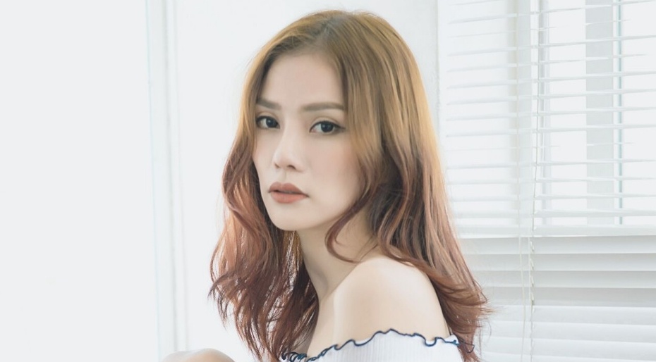 Thu Thuy ra mat ca khuc moi vao dung ngay sinh nhat con trai hinh anh