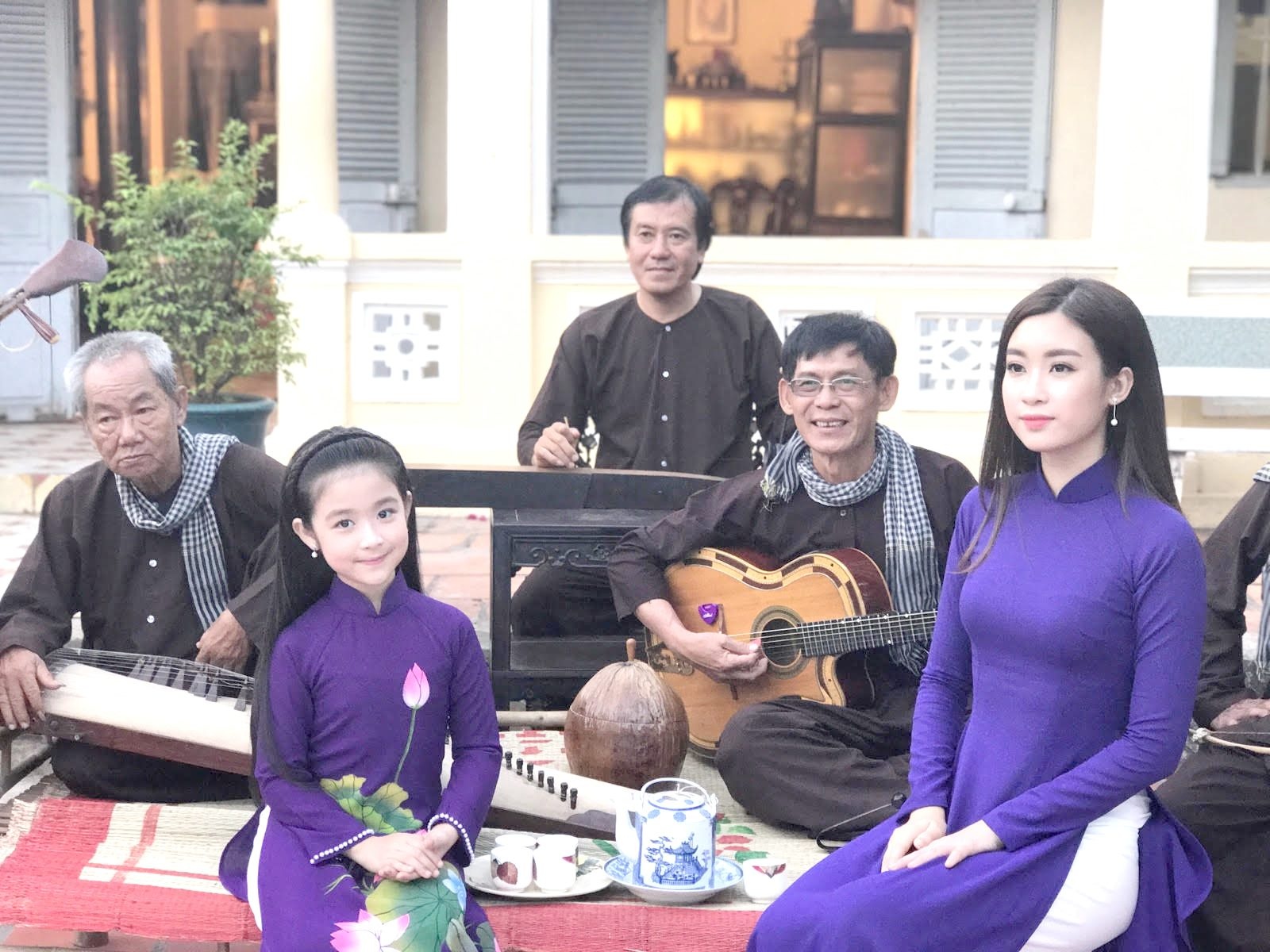 Hoa hậu Mỹ Linh quay MV Dạ cổ hoài lang ảnh 1 Hoa hau My Linh quay MV Da co hoai lang anh 1