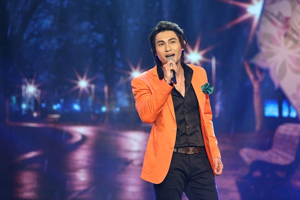 Vo kem 44 tuoi cua nhac si Duc Huy anh 8