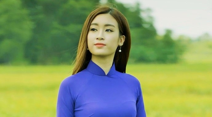 Hoa hau My Linh quay MV 'Da co hoai lang' cung tieu my nhan Bao Ngoc hinh anh