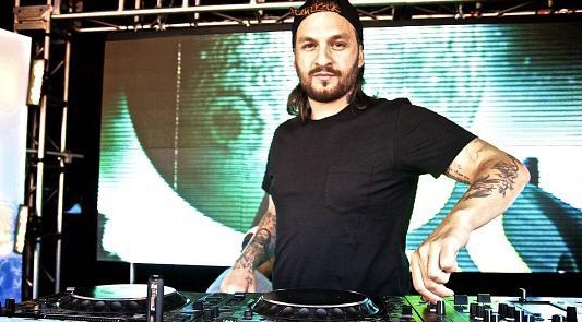 Tuong dai lang nhac dien tu the gioi lan dau den Viet Nam hinh anh