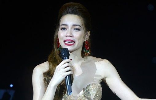 Vu Minh Hang to Ho Ngoc Ha: Tai sao nha san xuat The Face im lang? hinh anh