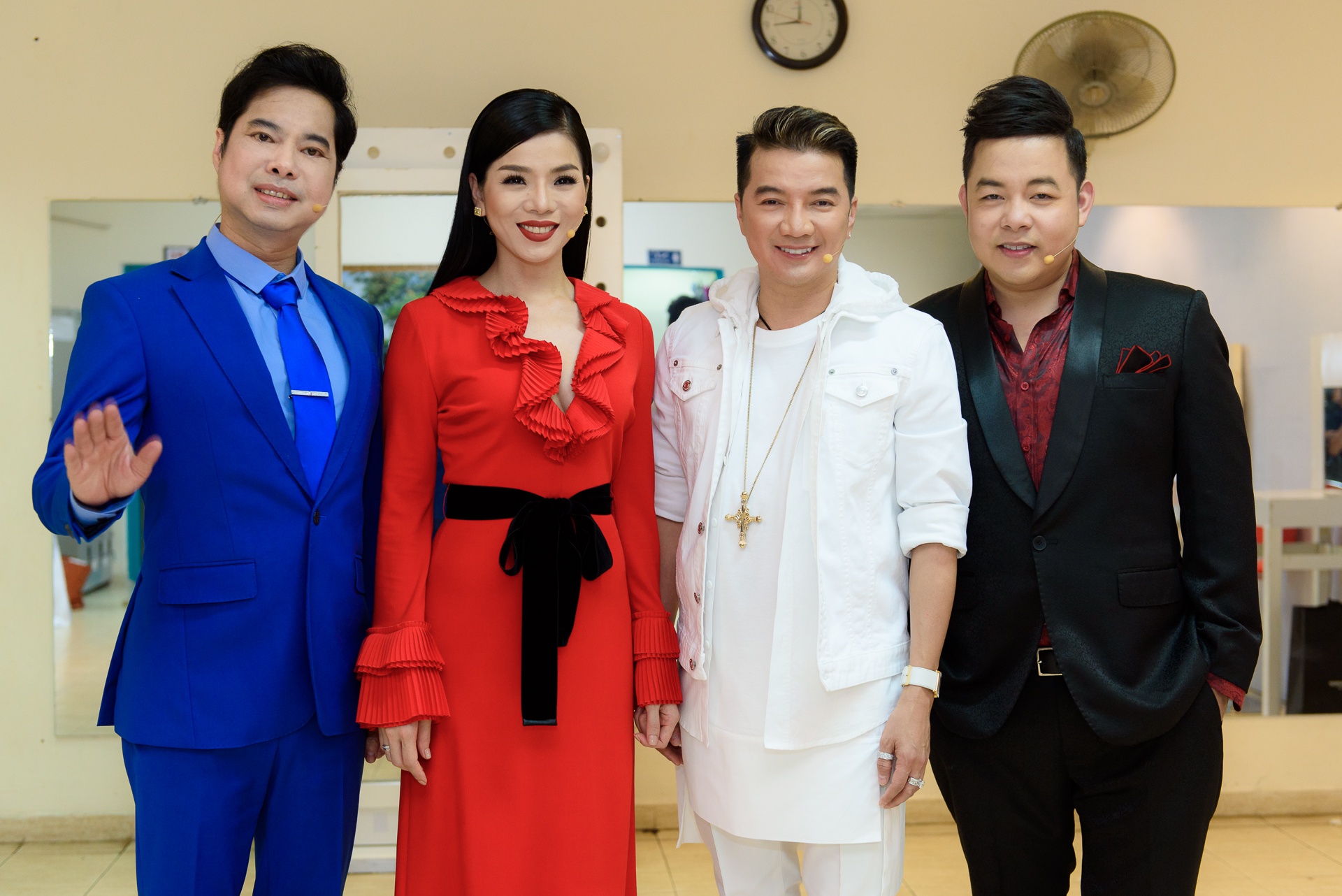 Huấn luyện viên Thần tượng bolero ảnh 9 Huan luyen vien Than tuong bolero anh 9