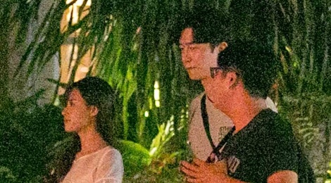 Midu di an toi cung tai tu 'Vi sao dua anh toi' o Sai Gon hinh anh