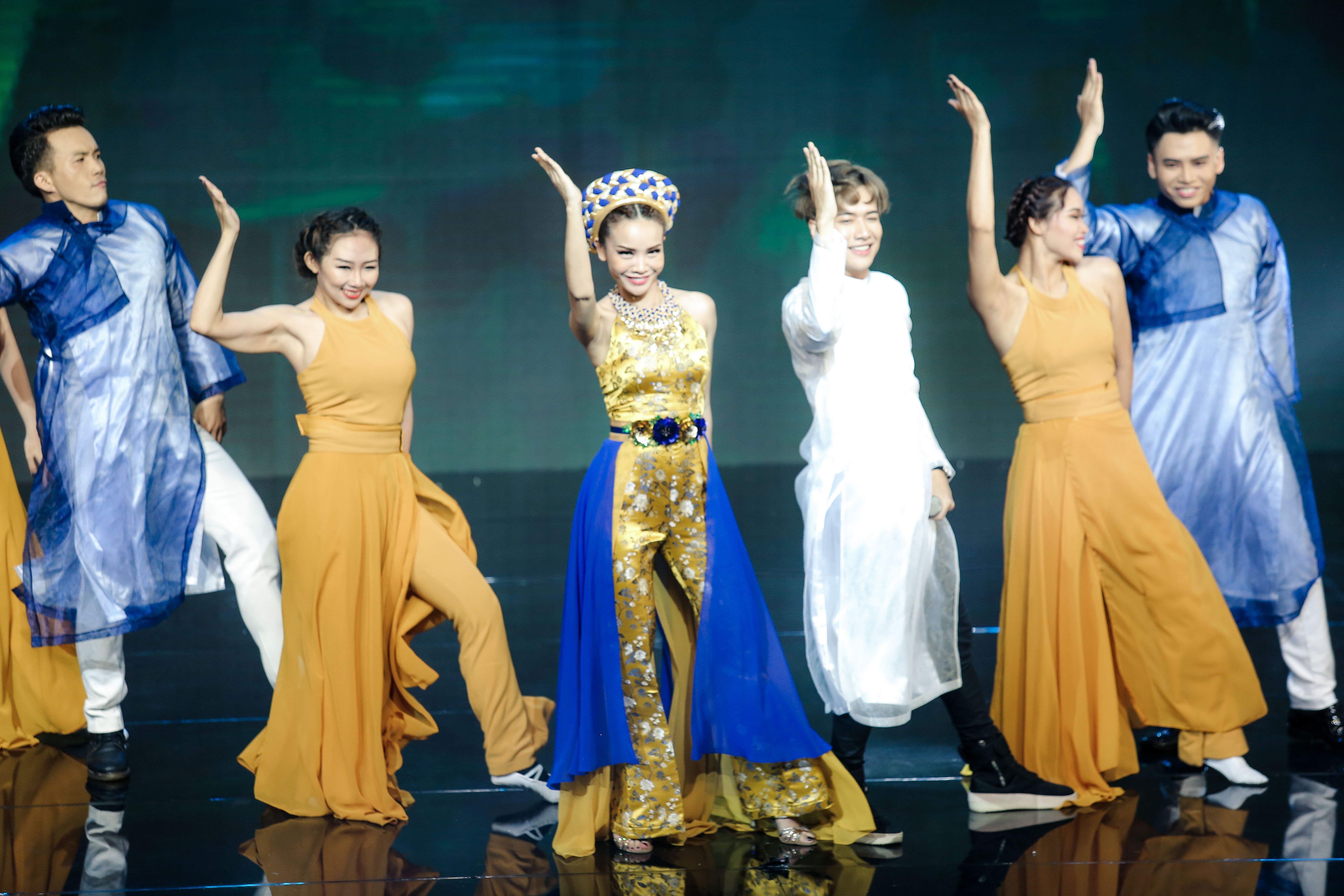 Chung kết The Remix 2017 ảnh 8 Chung ket The Remix 2017 anh 8