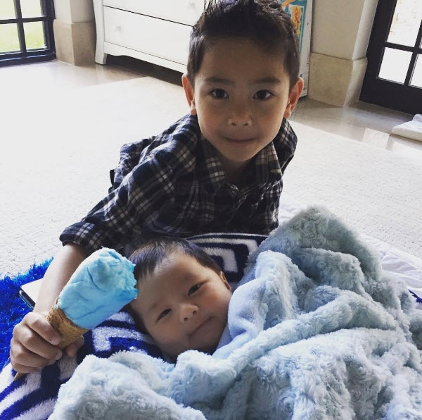 Con trai ca si Dan Truong anh 5