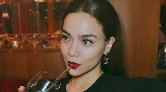 Ha Ho gian tiep cong khai tinh moi sau khi chia tay Chu Dang Khoa? hinh anh