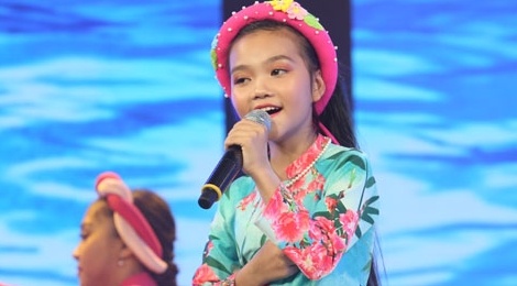 Be hat 'Mot khuc tam tinh nguoi Ha Tinh' duoc Quang Linh khen nuc no hinh anh