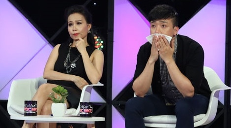 Tran Thanh trich tien rieng tang xe may cho thi sinh ngheo kho hinh anh