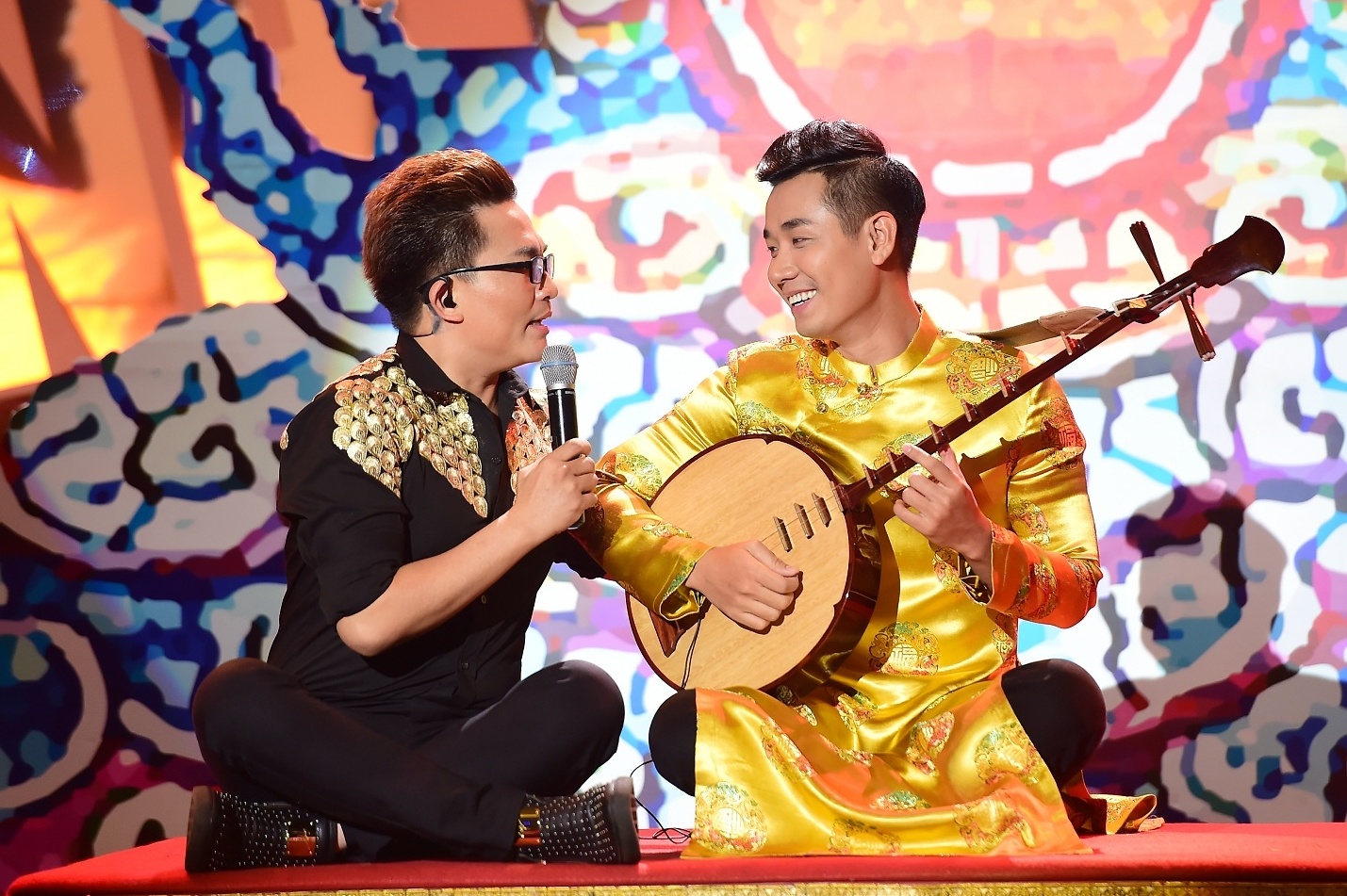 Tap 1 Sinh ra de toa sang anh 5