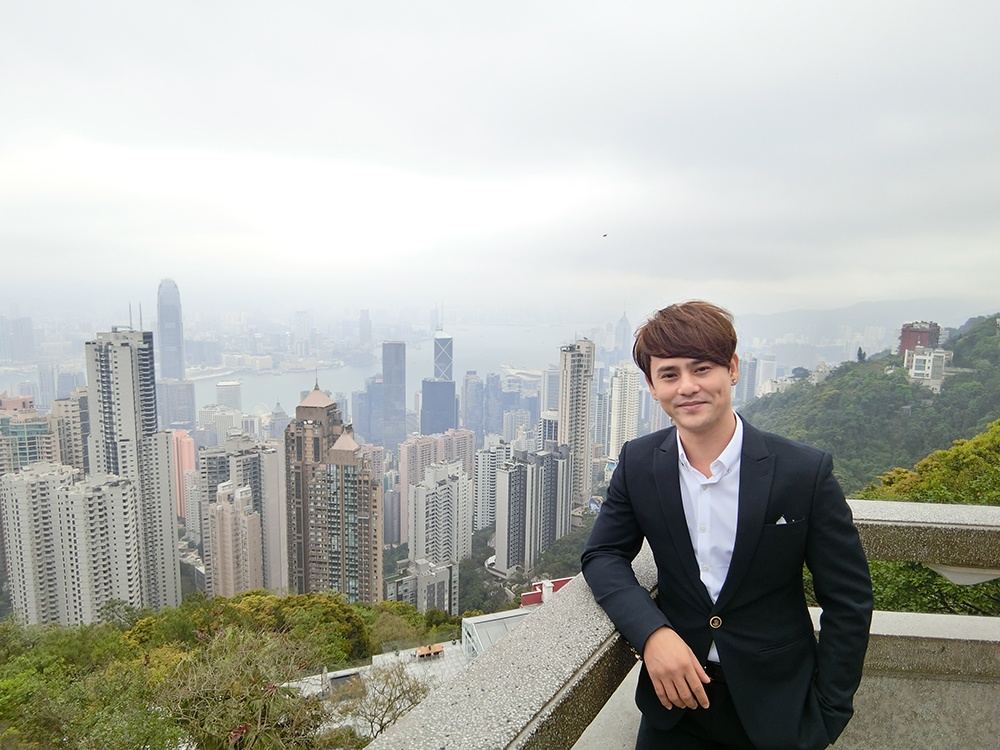 Ưng Đại Vệ quay MV ởHong Kong ảnh 2 Ung Dai Ve quay MV oHong Kong anh 2