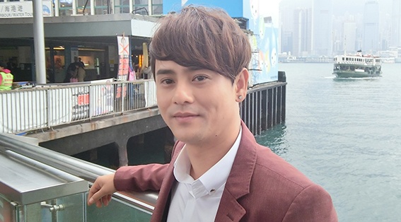 Ung Dai Ve doc het tien tui sang Hong Kong quay MV hinh anh