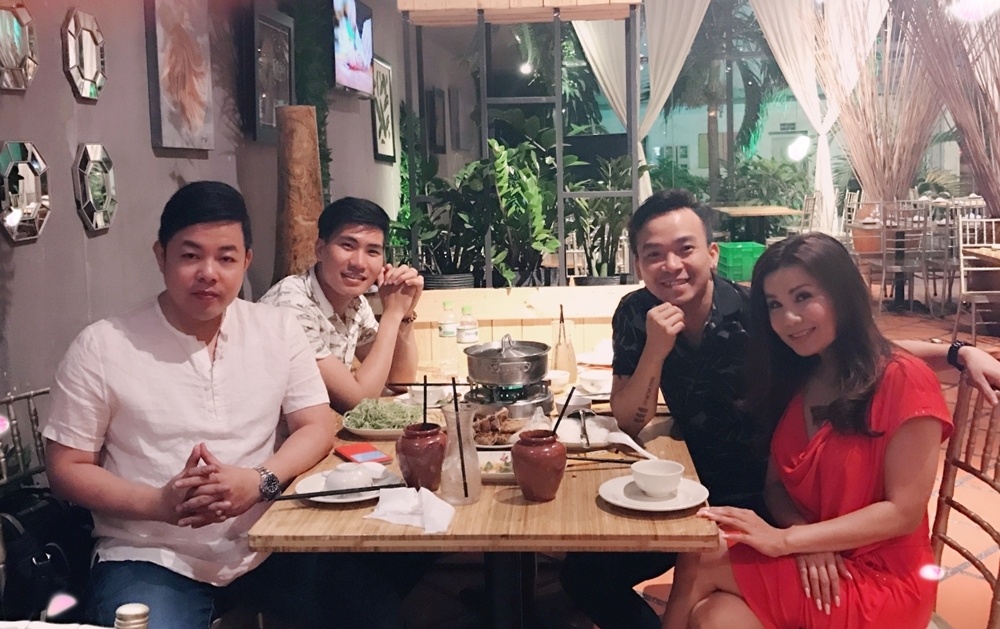 Ca sĩ hải ngoại Hạ Vy về nước ảnh 2 Ca si hai ngoai Ha Vy ve nuoc anh 2