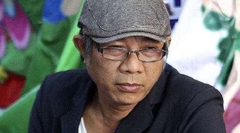 Nghe si Trung Dan hay nem chen dang di va tha thu hinh anh