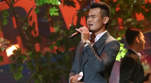 Viet Huong phan khich khi nghe tien dao Phan Thanh Binh hat bolero hinh anh