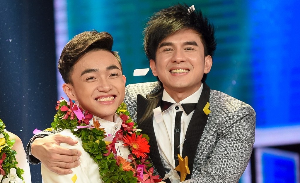 Dan Truong day 'ga cung' Trung Quang hat dan ca Nam bo hinh anh