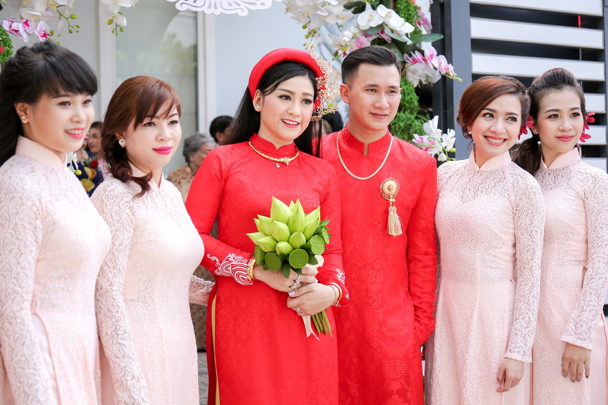 dam cuoi con gai kim tu long anh 9