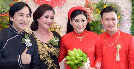Kim Tu Long va vo cu vui ve trong le cuoi con gai dau long hinh anh