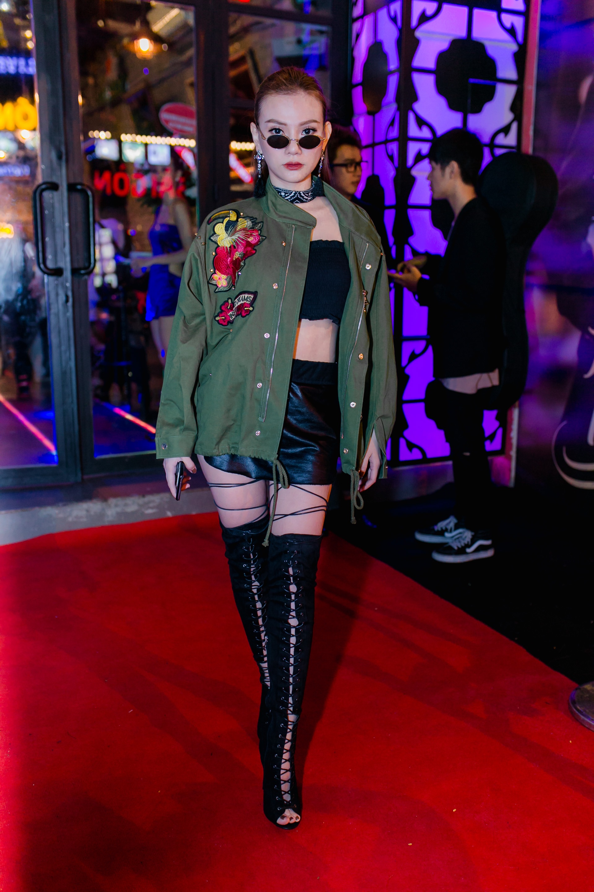 Ung dai Ve va vo cu anh 4