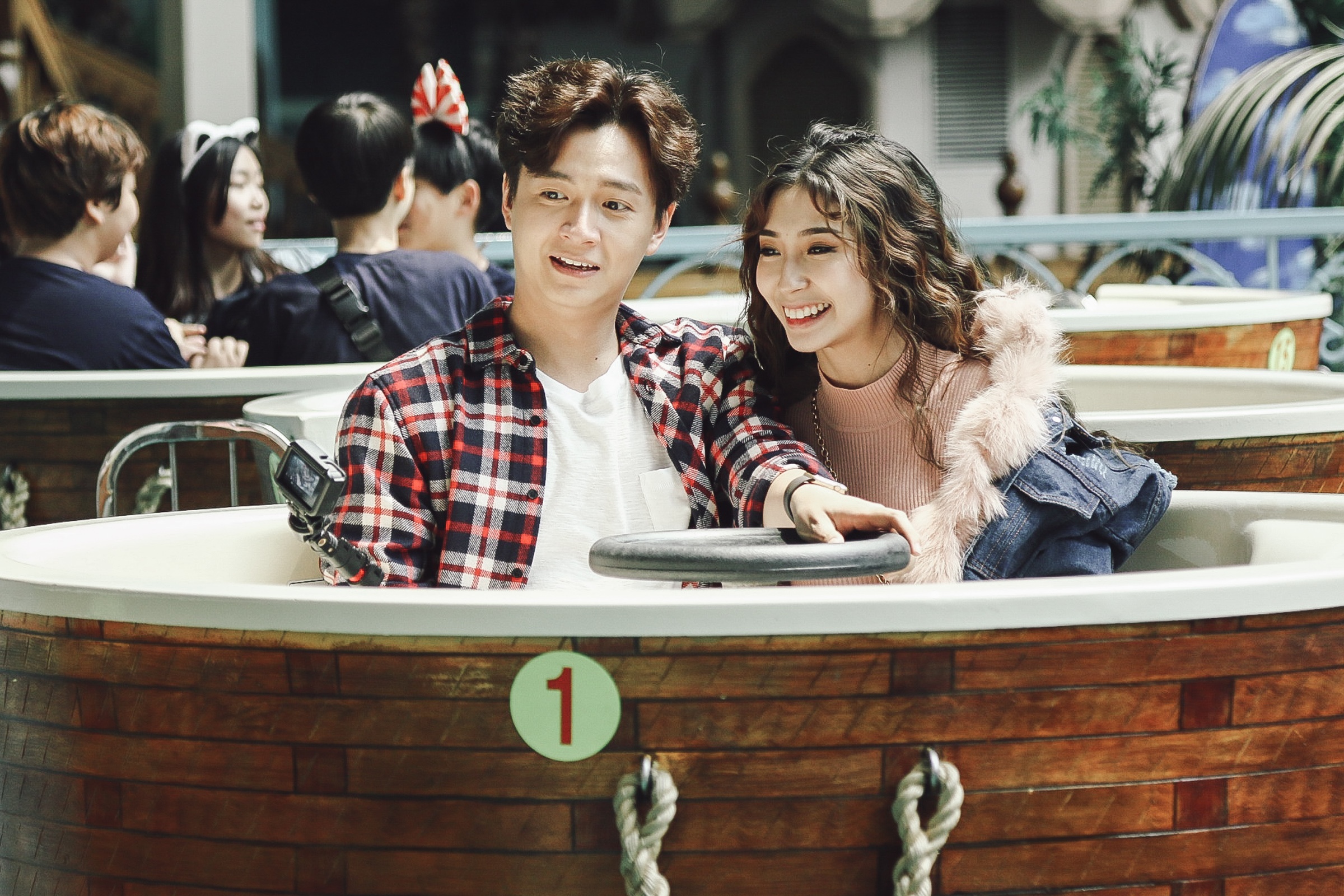 Ngô Kiến Huy và Khổng Tú Quỳnh quay MV ở Hàn Quốc ảnh 2 Ngo Kien Huy va Khong Tu Quynh quay MV o Han Quoc anh 2