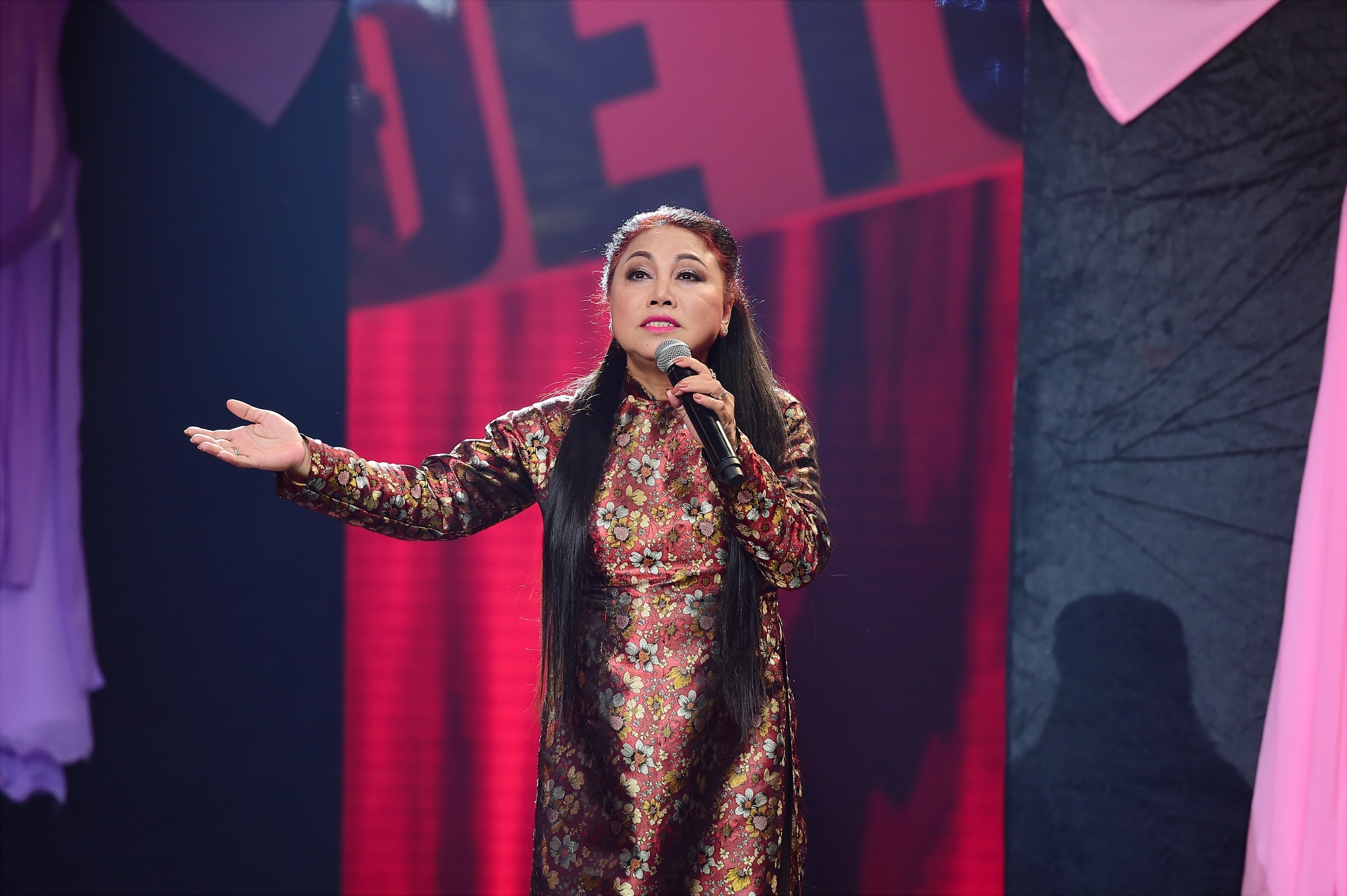 Sinh ra de toa sang tap 3 anh 4