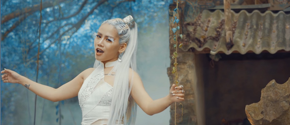 Co la - Yanbi ft Yen Le hinh anh