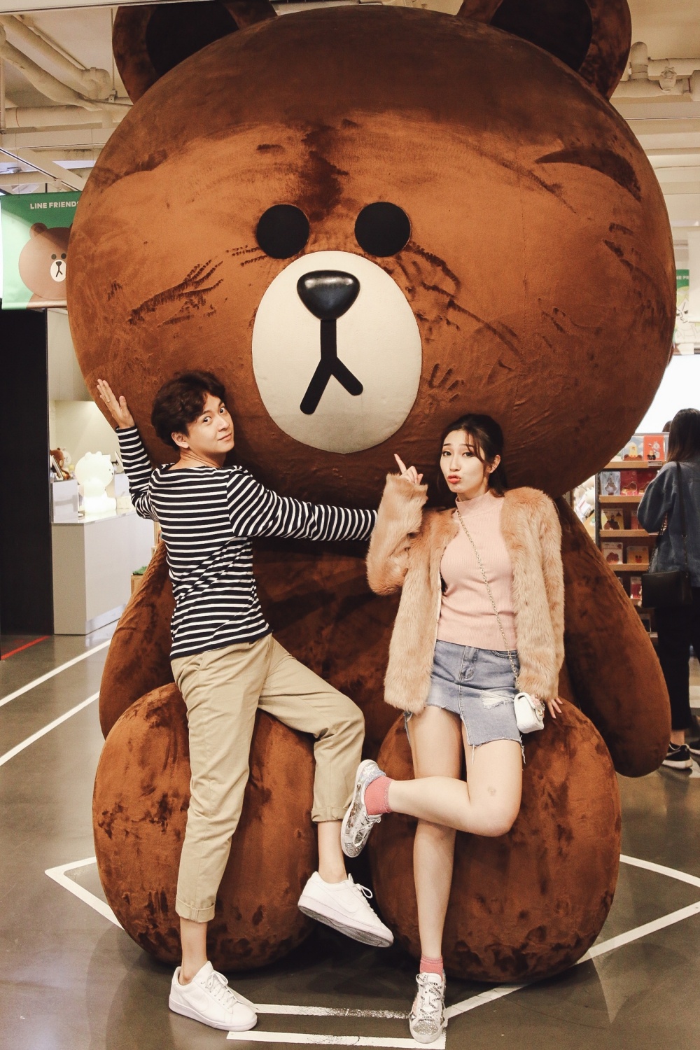 MV Yeu khong duong lui cua Ngo Kien Huy Khong Tu Quynh anh 6