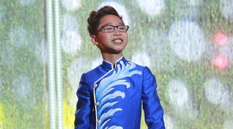 Sau 2 nam, 'Thi Mau nhi' Duc Vinh bat ngo di thi hat hinh anh