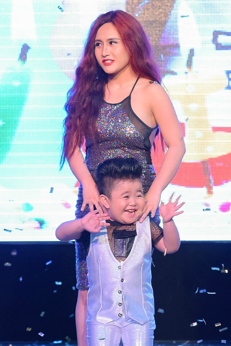 Duong Hieu Nghia mung sinh nhat con trai Tin Tin anh 6