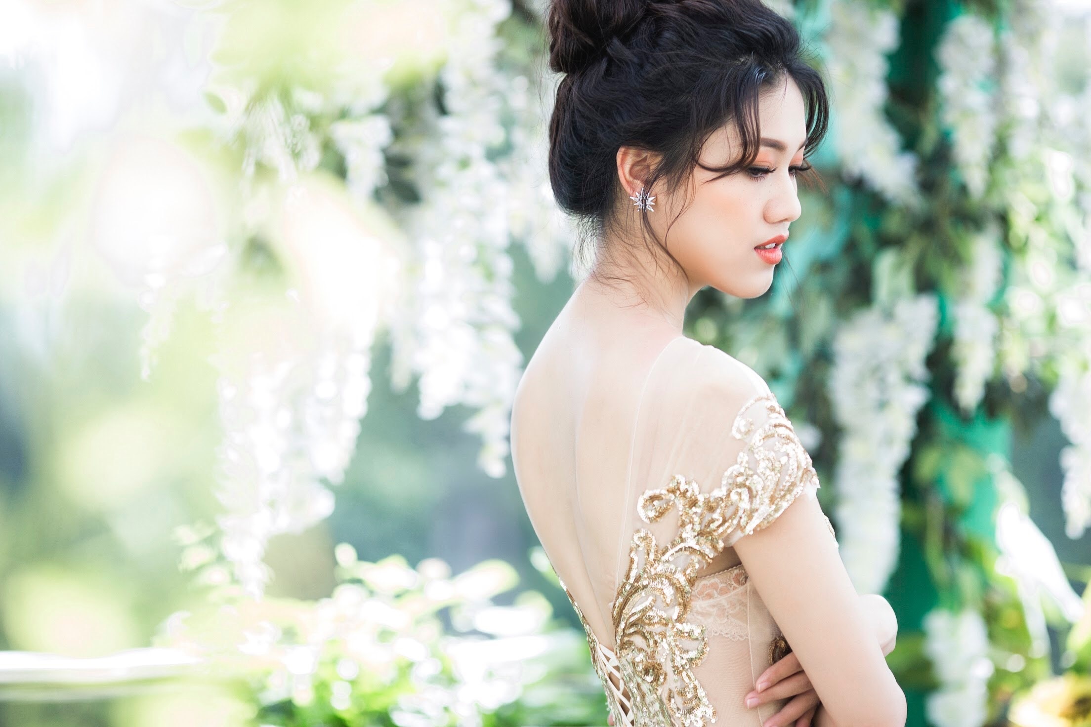 A hau Thanh Tu lam co dau anh 4