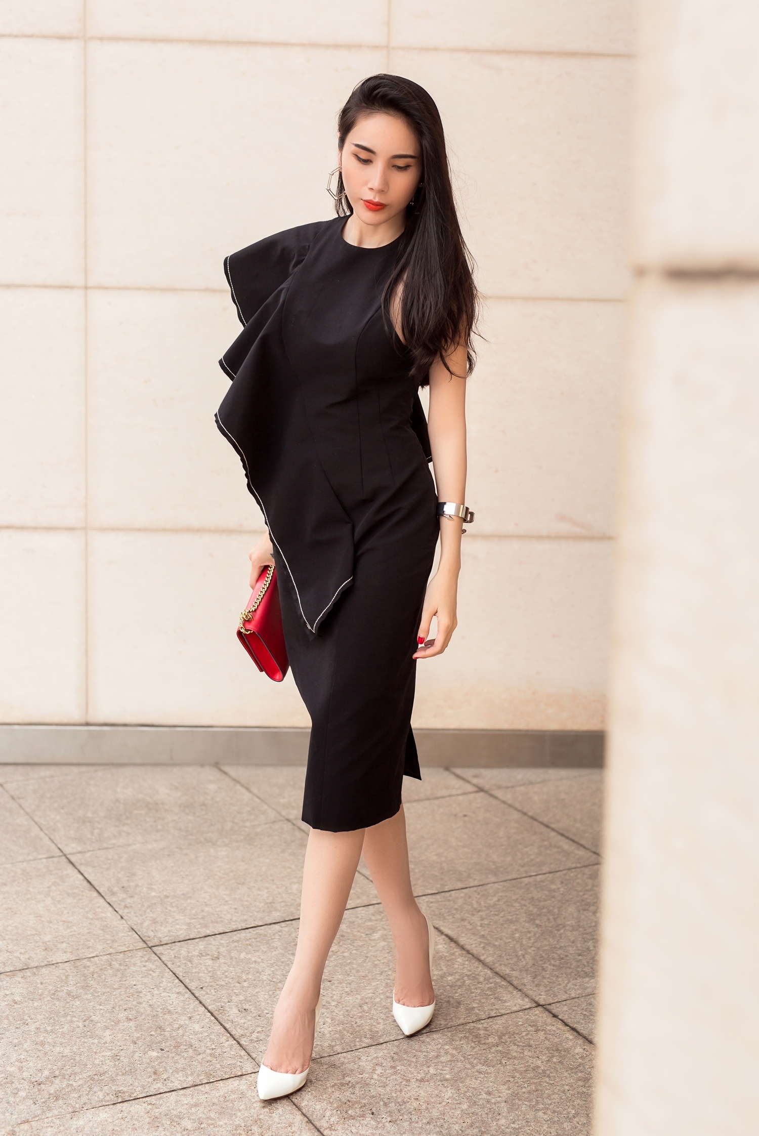 phong cach thoi trang Thuy Tien anh 1