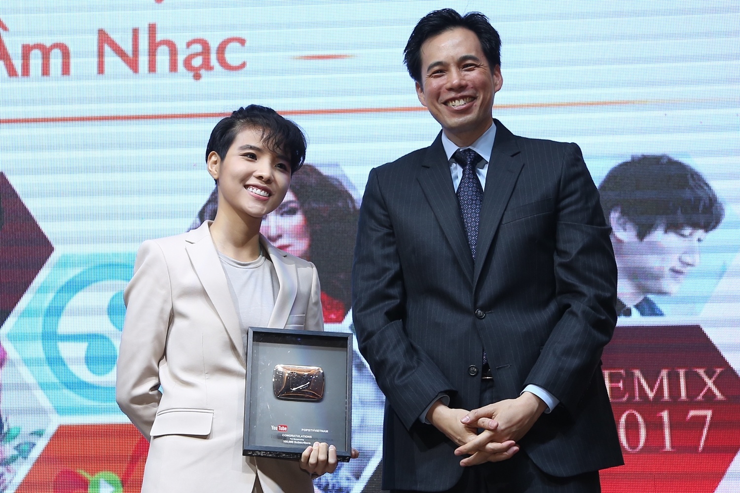 sao Viet nhan nut vang,  nut bac Youtube anh 4