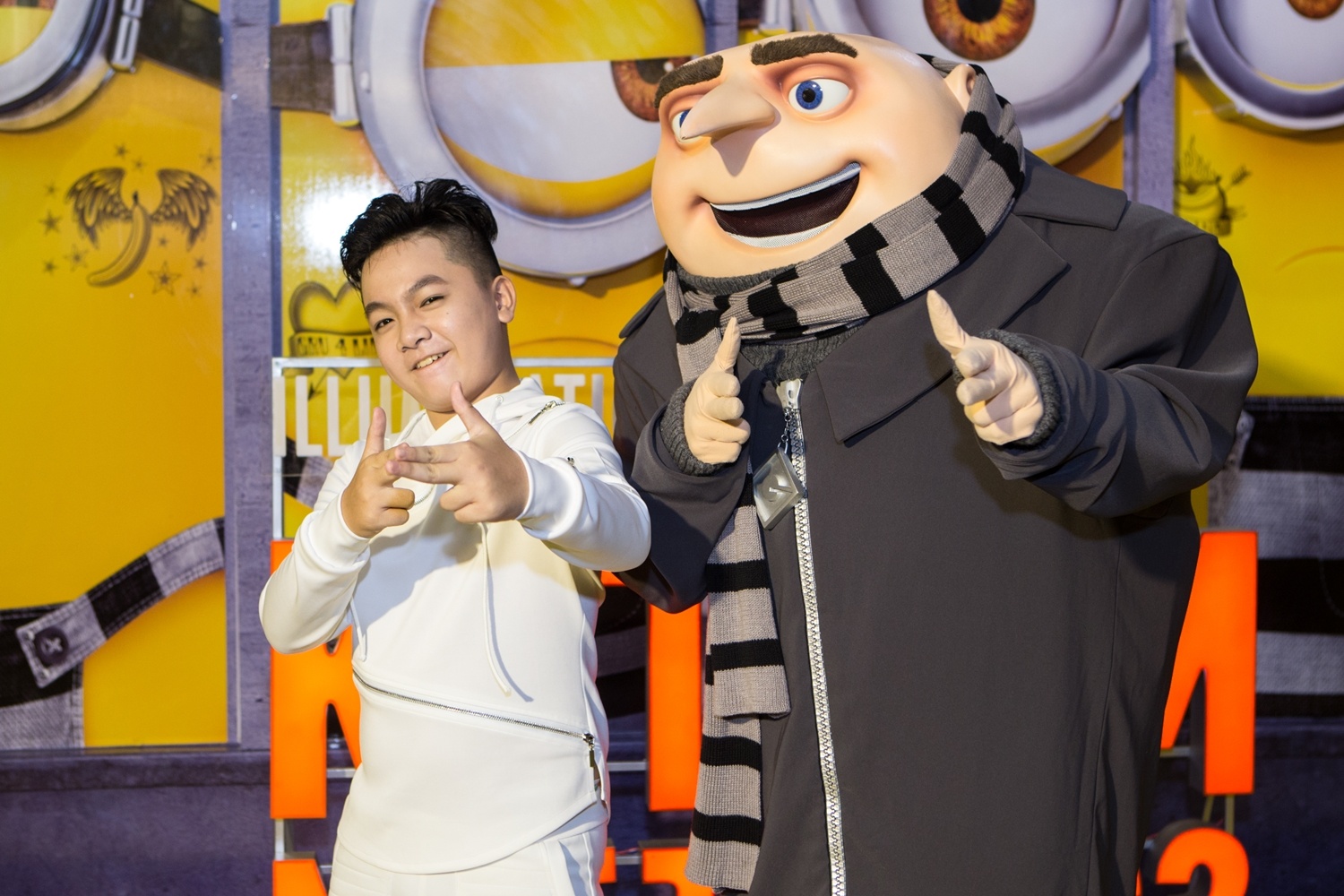 Hồ Ngọc Hà và Subeo đi xem phim ảnh 8 Ho Ngoc Ha va Subeo di xem phim anh 8