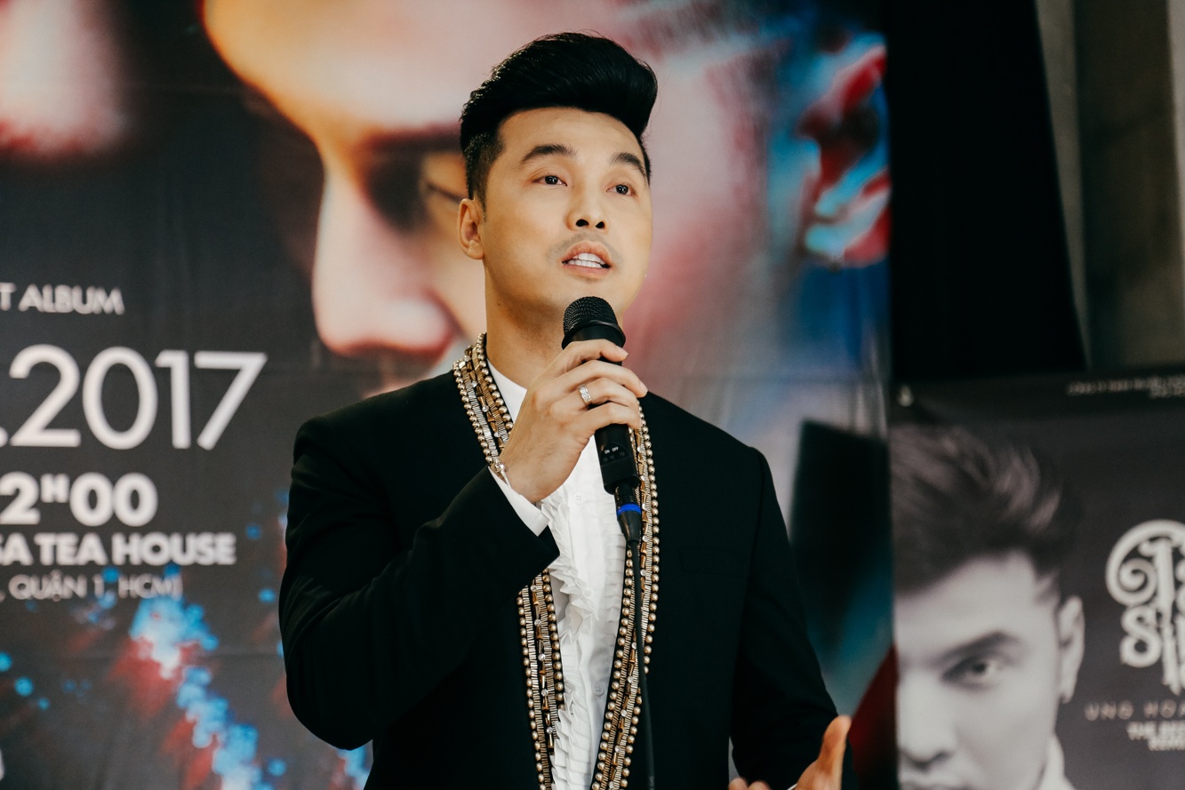 Ưng Hoàng Phúc phát hành bộ đôi album ảnh 1 Ung Hoang Phuc phat hanh bo doi album anh 1