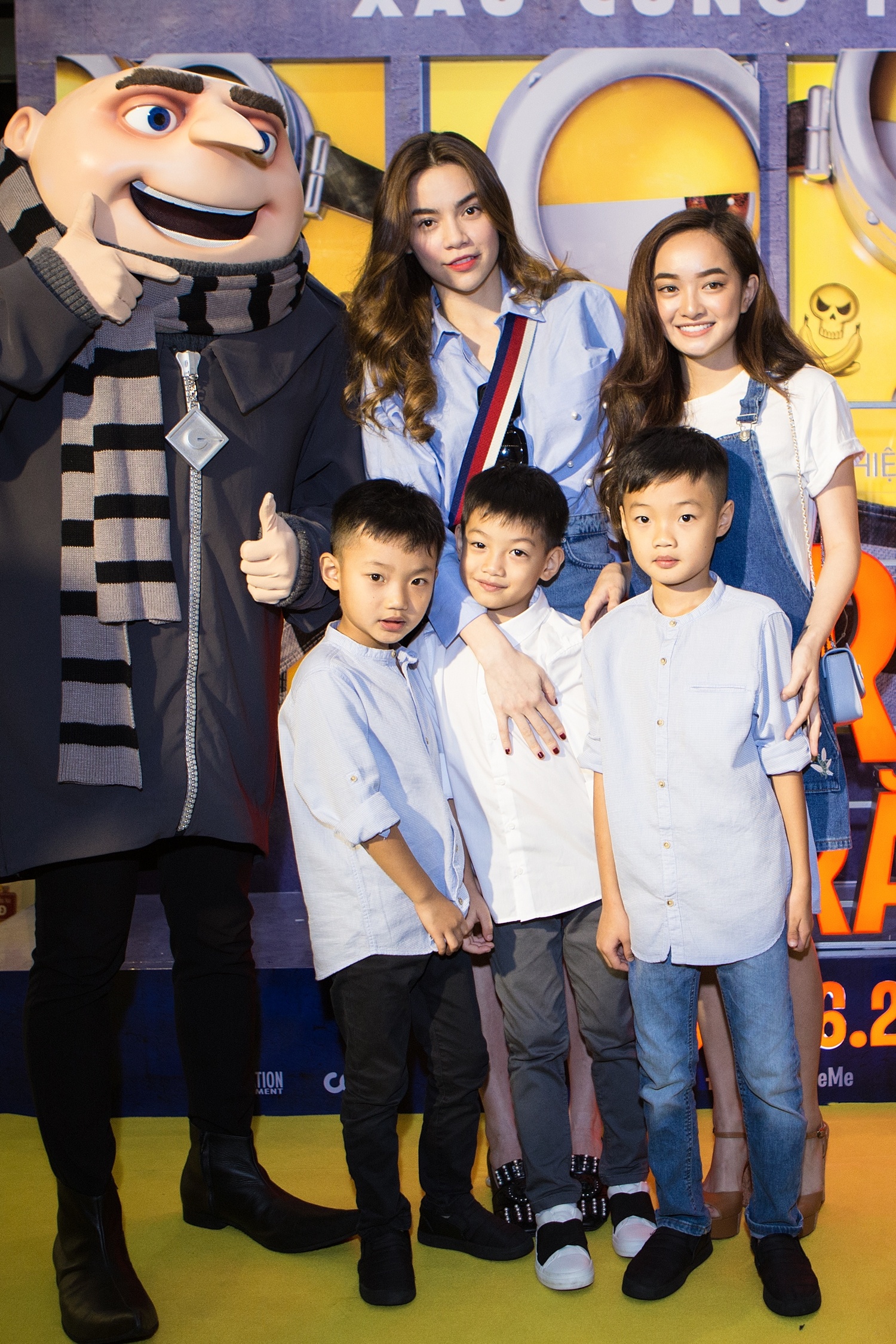 Hồ Ngọc Hà và Subeo đi xem phim ảnh 5 Ho Ngoc Ha va Subeo di xem phim anh 5