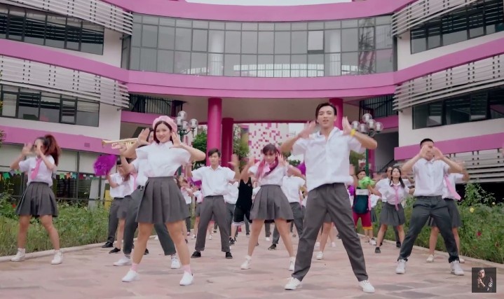 Soobin Hoang Son ra MV cung Suni Ha Linh anh 5