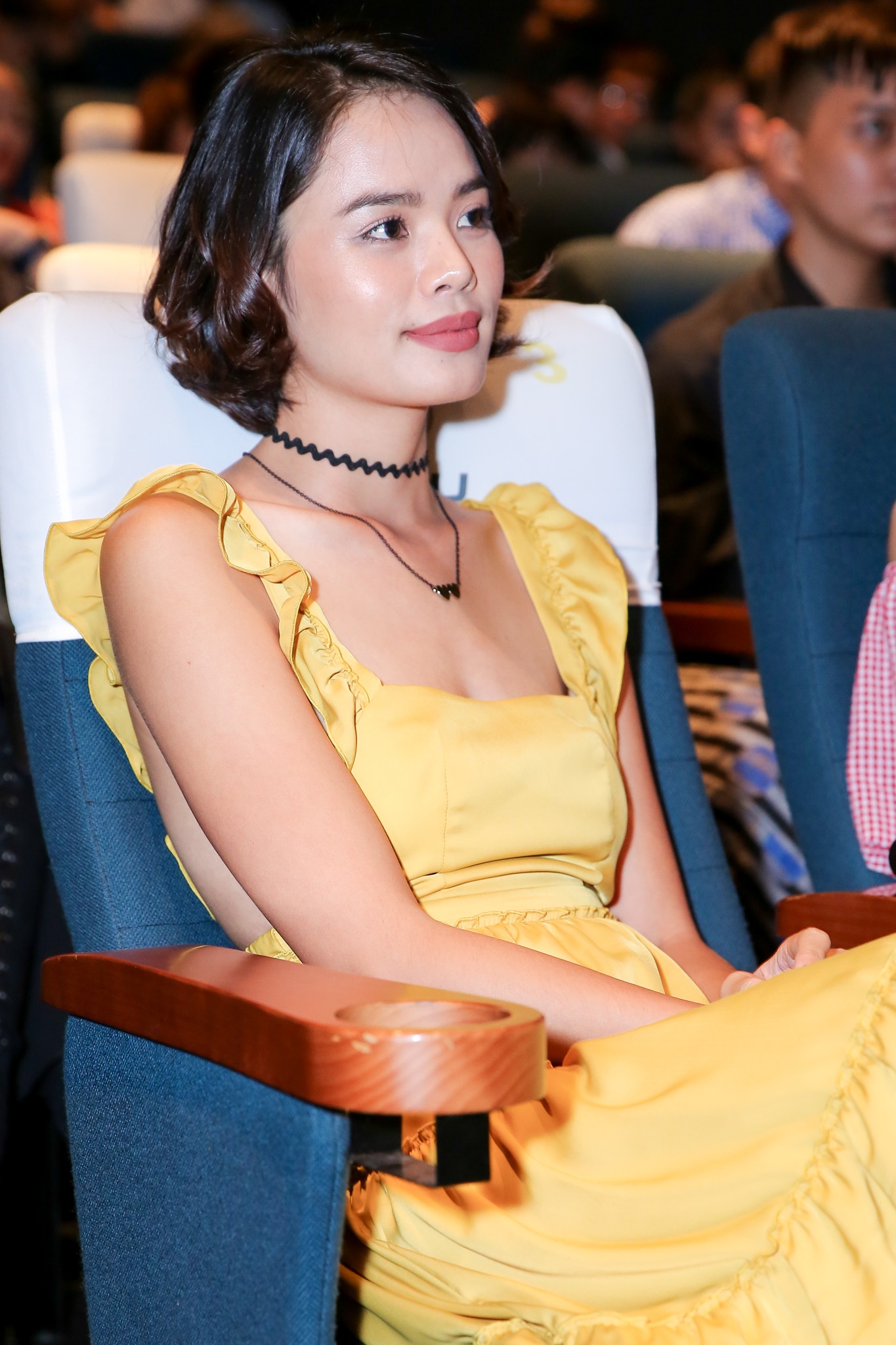 Tăng Thanh Hà tham dự họp báo Trà My Idol ảnh 11 Tang Thanh Ha tham du hop bao Tra My Idol anh 11