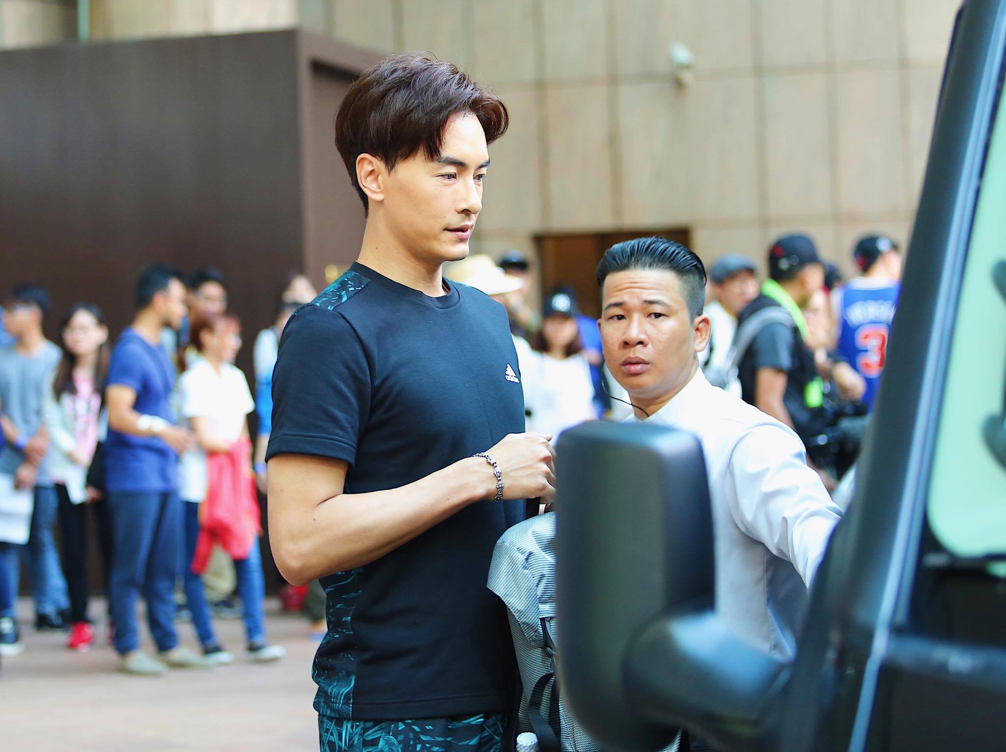 Dan sao Hoa ngu sang Viet Nam quay Amazing Race anh 4