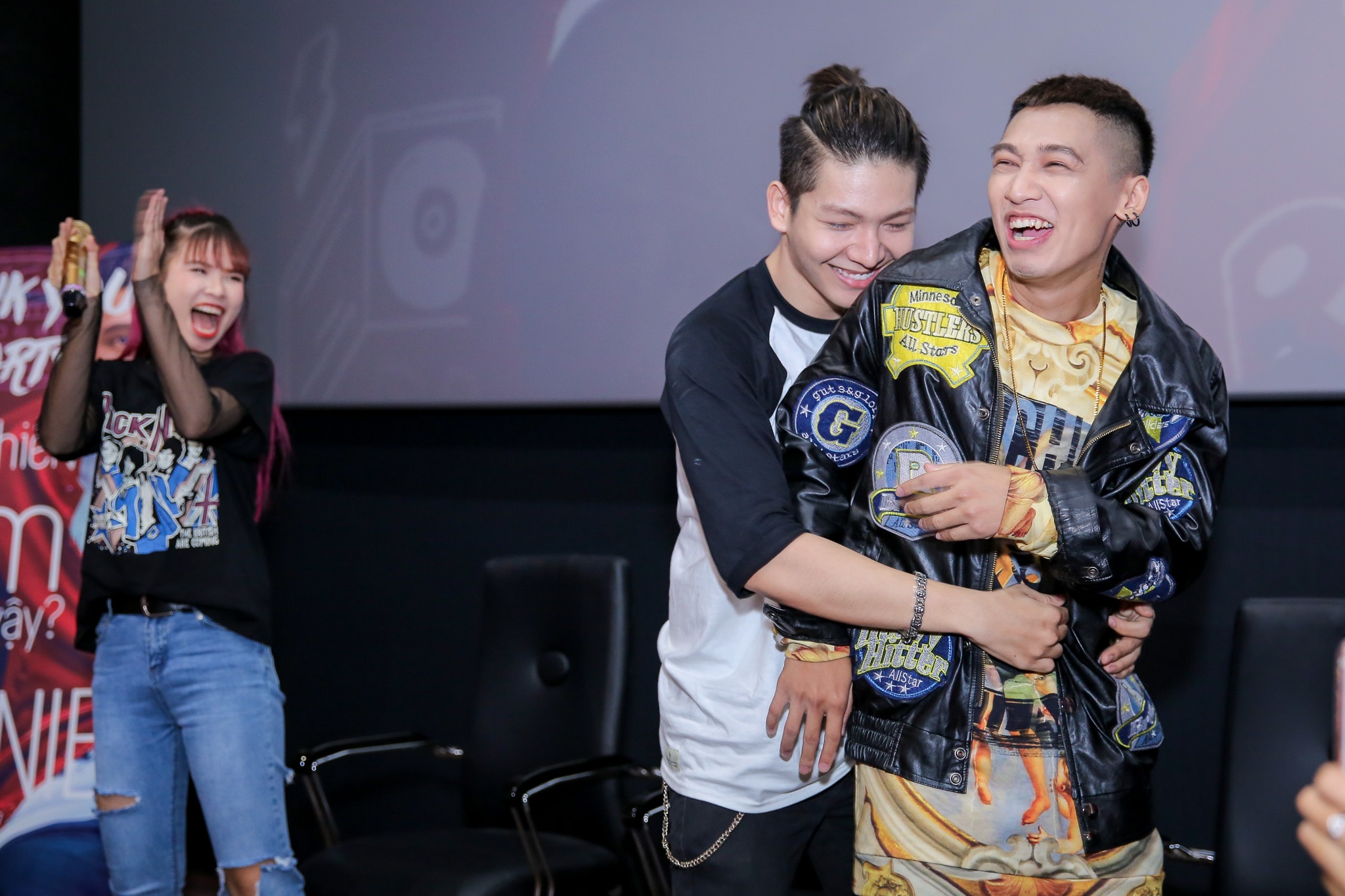 Khoi My va Kelvin Khanh du su kien anh 5